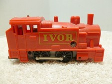 Hornby Junior Clockwork Train Ivor