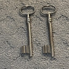 2 Of The Same Large Vintage