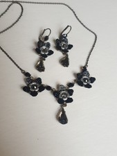 Stunning Set By Orly Zeelon Costume Jewllery Set Necklace Earrings