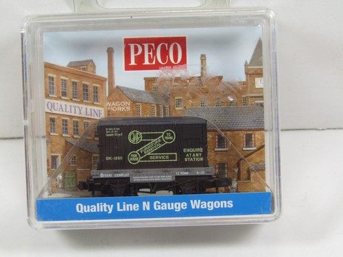Peco gwr conflat - gwr, with