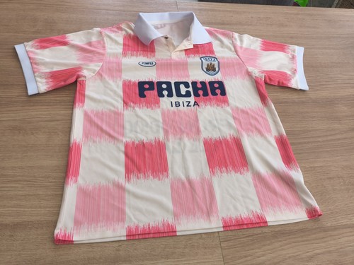 Iconic pacha ibiza pink - ibiza, check