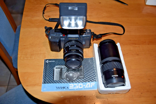 Yashica 230 2 - af,