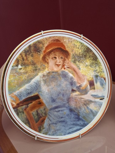 Bone china collector - bone,