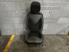 2018 Renault Clio Play Mk4 Ph1 N/S Passenger Side Front Cloth Seat - Black/Grey