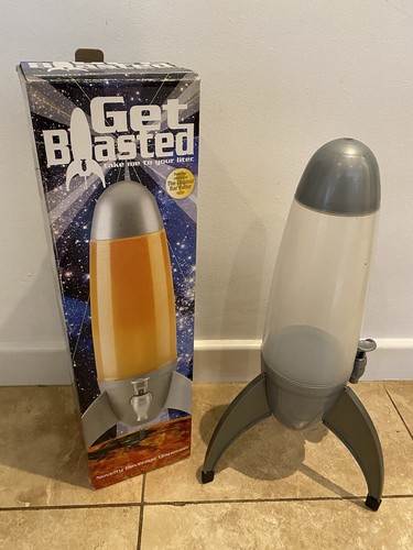 Retro rocket ship drinks - ship,
