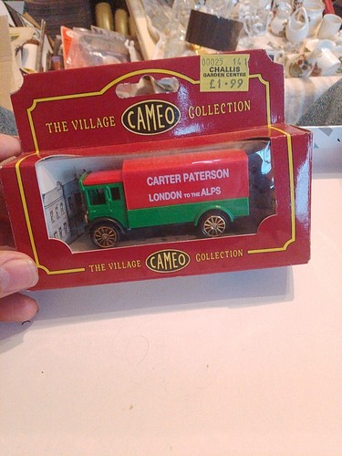 Cameo village collection - cameo,