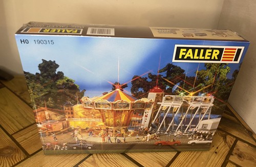 Faller 190315 village fair - faller,