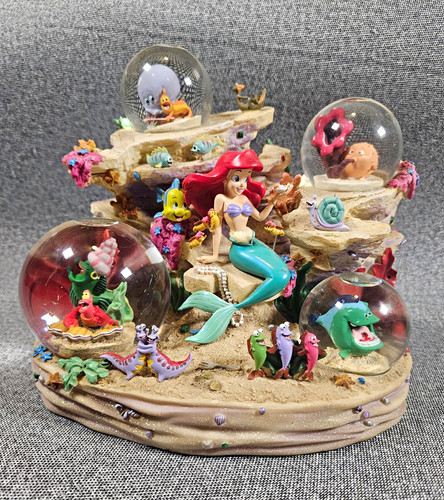 Vintage disney store - store, little