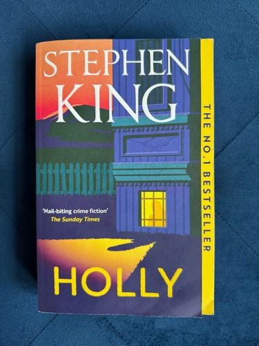 Holly stephen king - holly,