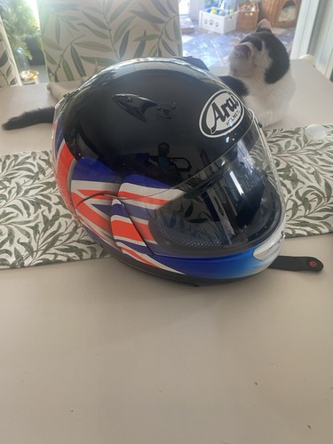 Arai helmet large - arai,