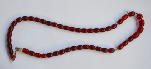 Red vintage african trade - ,