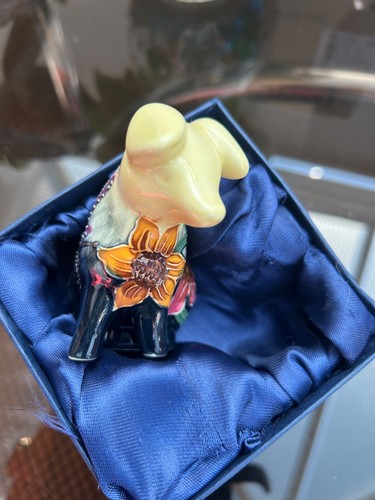 Old tupton pig summer bouquet - tupton,