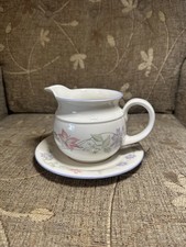 ROYAL DOULTON EXPRESSIONS
