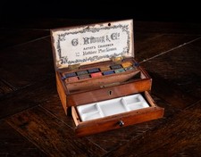 Artist's Watercolour Paint Box