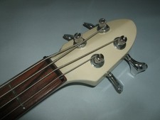 MOTION B MB-3 Bass Guitar