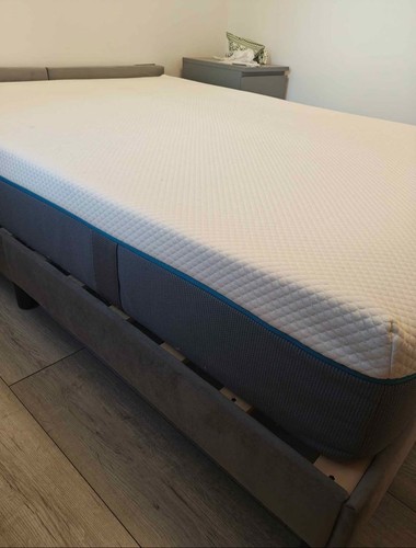 Immaculate double bed - , set