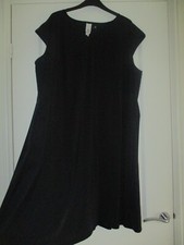 NEW MARLA WYNNE Swing Pleat