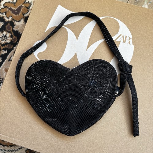 Black sequin heart - black,