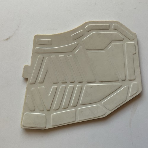 Millennium falcon false - millennium,