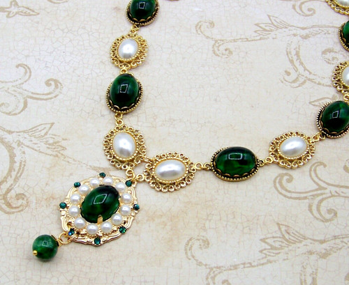 Medieval tudor necklace - medieval,