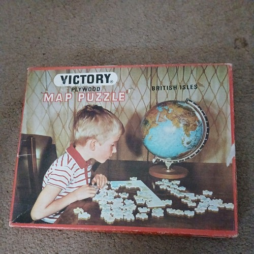 Vintage victory wooden - victory,