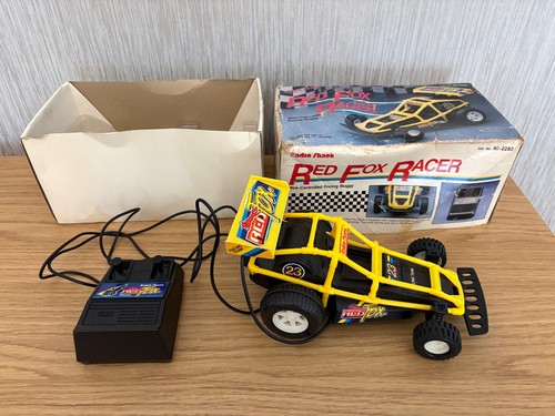 Radio shack red fox - radio, racer