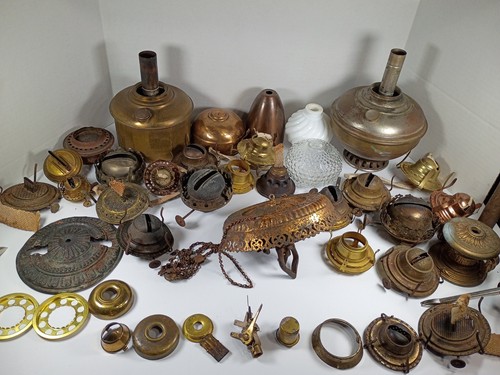 Antique oil lamp parts - oil, lot