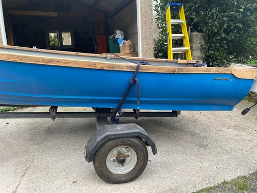 10ft fibreglass dinghy - ,