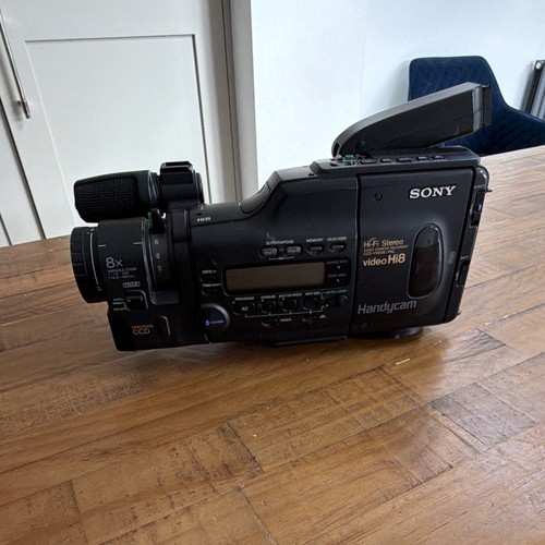 Sony handycam ccd v600e - handycam, ccd-v600e