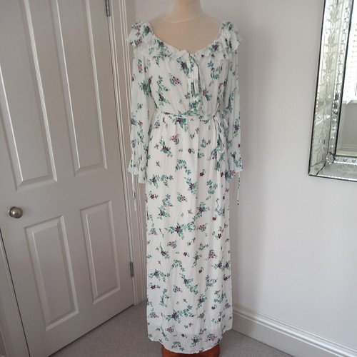 Maxi dress size bust - 16/,