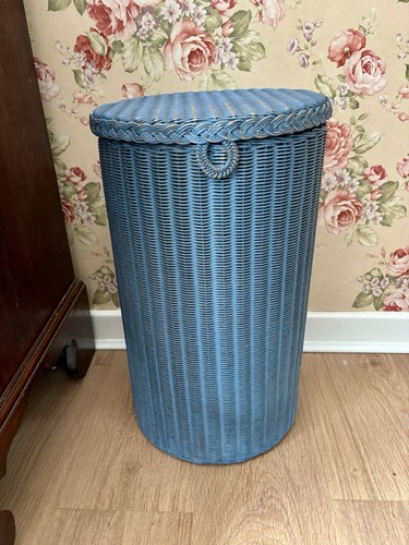 Vintage blue circular lloyd - vintage,