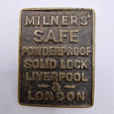 Antique Milners Safe Brass Plaque 4.2cm Liverpool London Powderproof Lock Badge