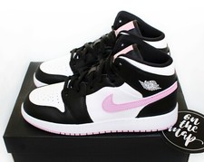 Nike Air Jordan 1 Retro Mid
