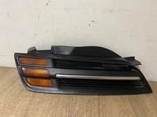 NISSAN MICRA MK3 2005 FRONT BUMPER GRILLE O/S DRIVERS SIDE 62320 AX600
