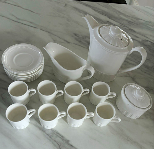 Wedgwood colosseum white bone - colosseum,