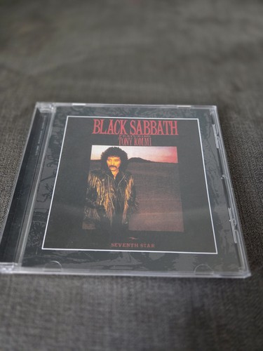 Black sabbath seventh - black,