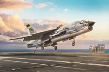 Italeri 1/72 Aircraft - F-8E