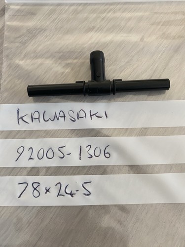 Kawasaki carburettor piece - kawasaki, t