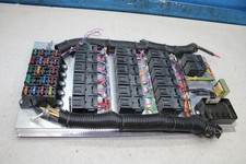 Stretch limousine relay relay