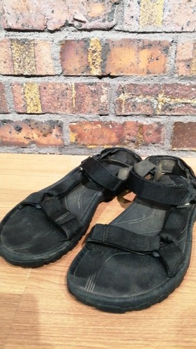 Teva sandals blk used - teva,
