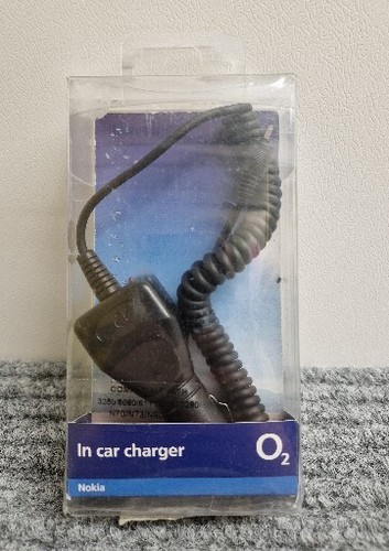 Nokia car charger - nokia,