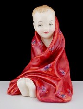 Very Cute Vintage Royal