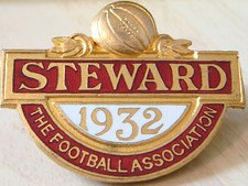 THE FOOTBALL ASSOCIATION 1932 STEWARD Badge Brooch pin 44mm x 34mm