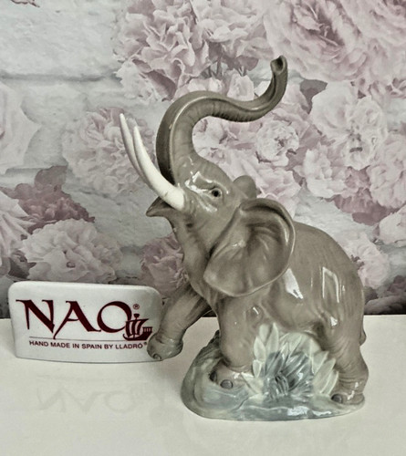 Nao lladro elephant - nao,