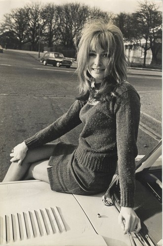 Suzy kendall leggy pin - pin, up