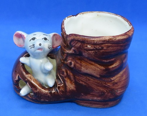 Brown glaze ceramic vintage