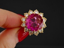 Pretty 18ct Yellow Gold, Pink
