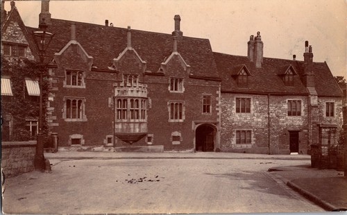 The chancery minster yard - the,