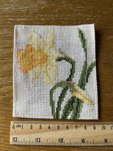 Completed daffodil cross - completed,