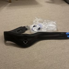 Shires Arma Anatomic Girth